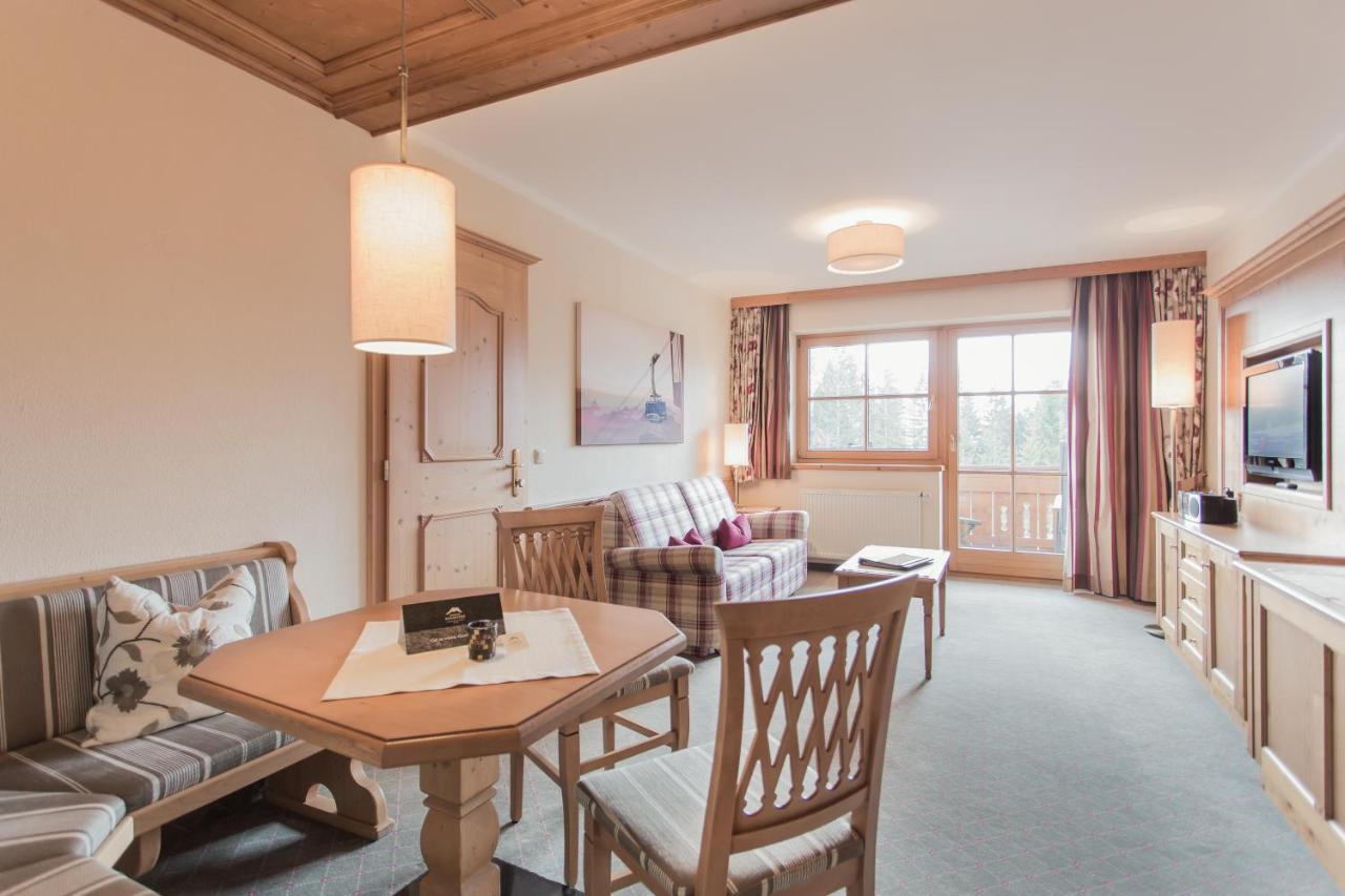 Standard Junior Suite Balcony Annex