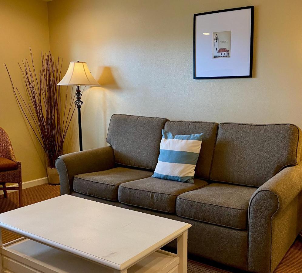 Accessible Queen Suite Sofabed 1st Floor Non Pet