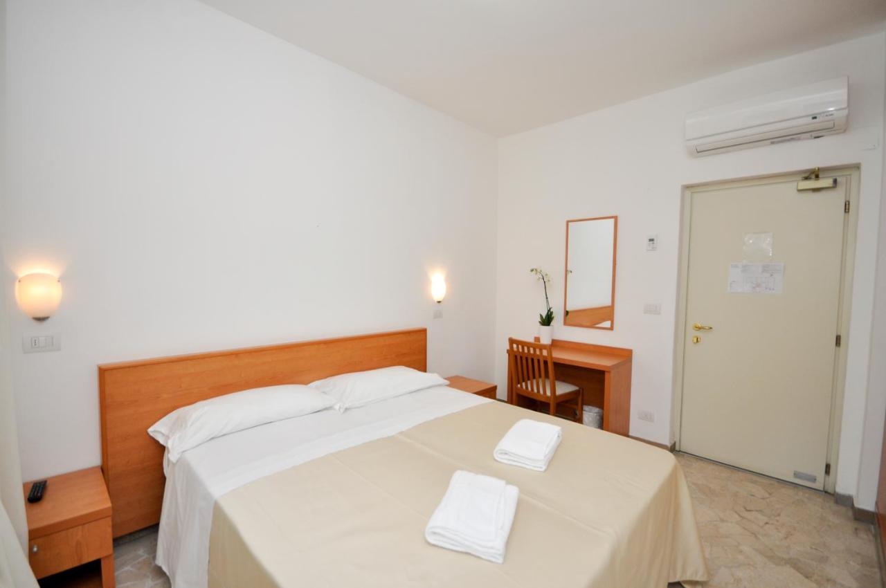 Double or Twin Room Balcony,1262878498:JPEG