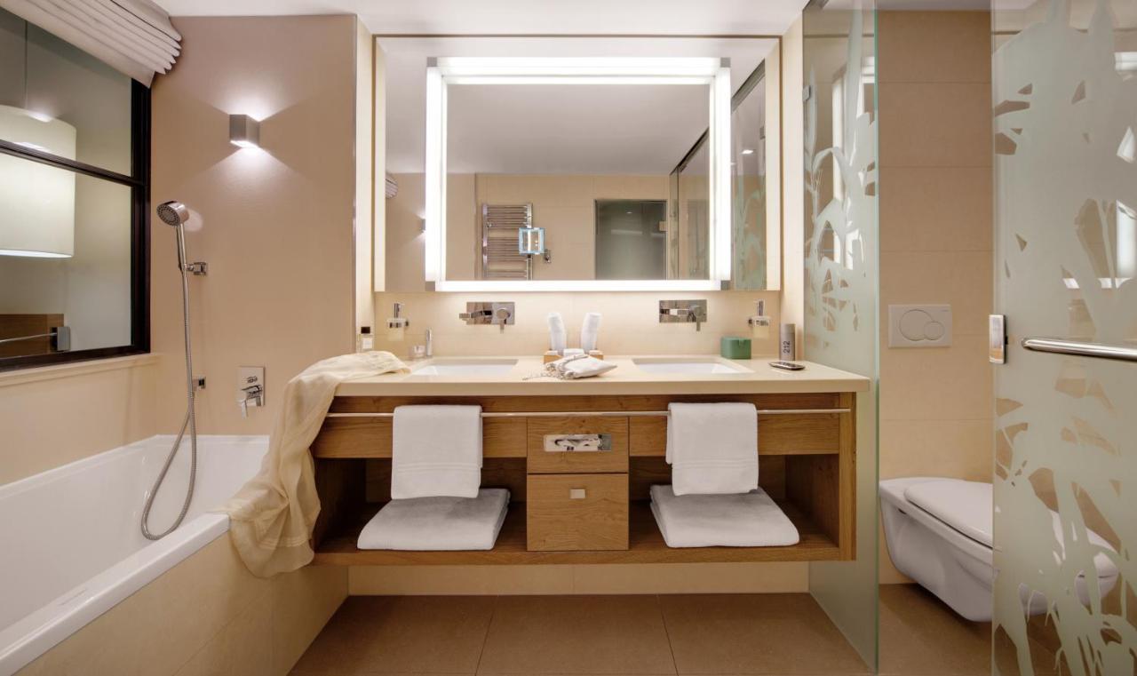 Double Room - South