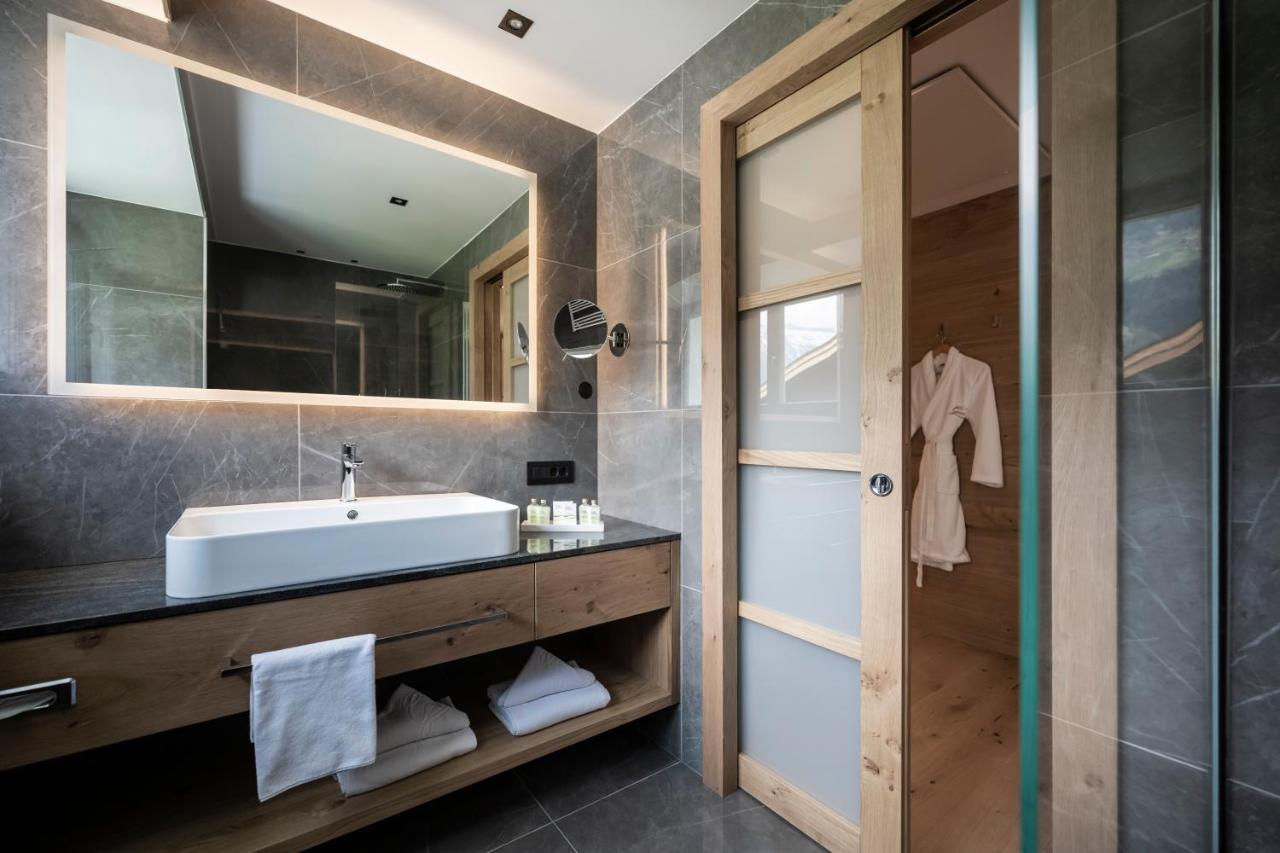 Double Room,1299839392:JPEG