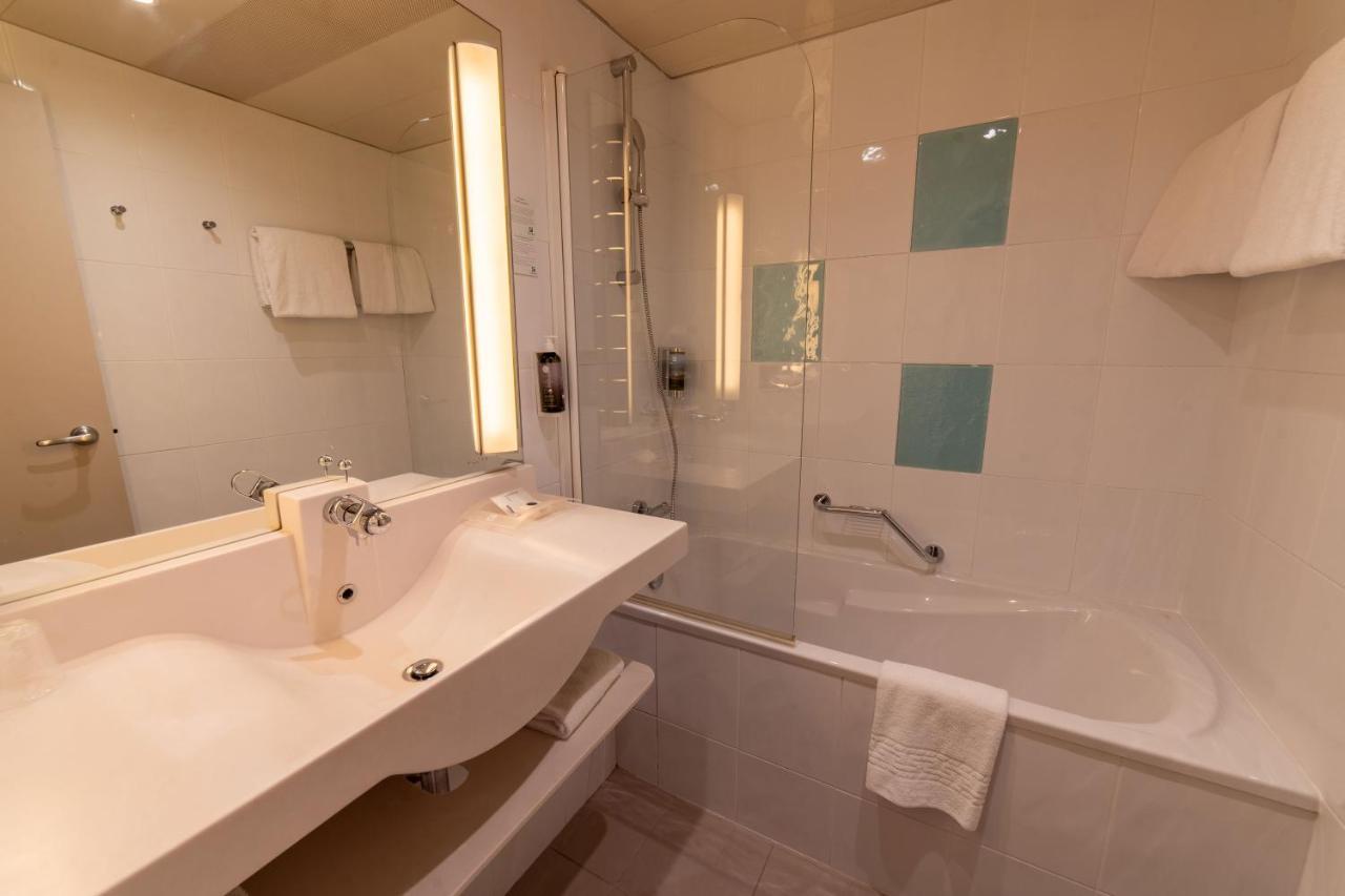 Standard Room Two Single Beds