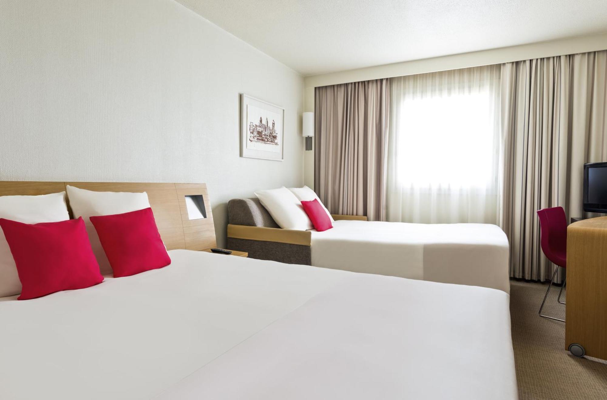 Classic Double Room with Sofa Bed