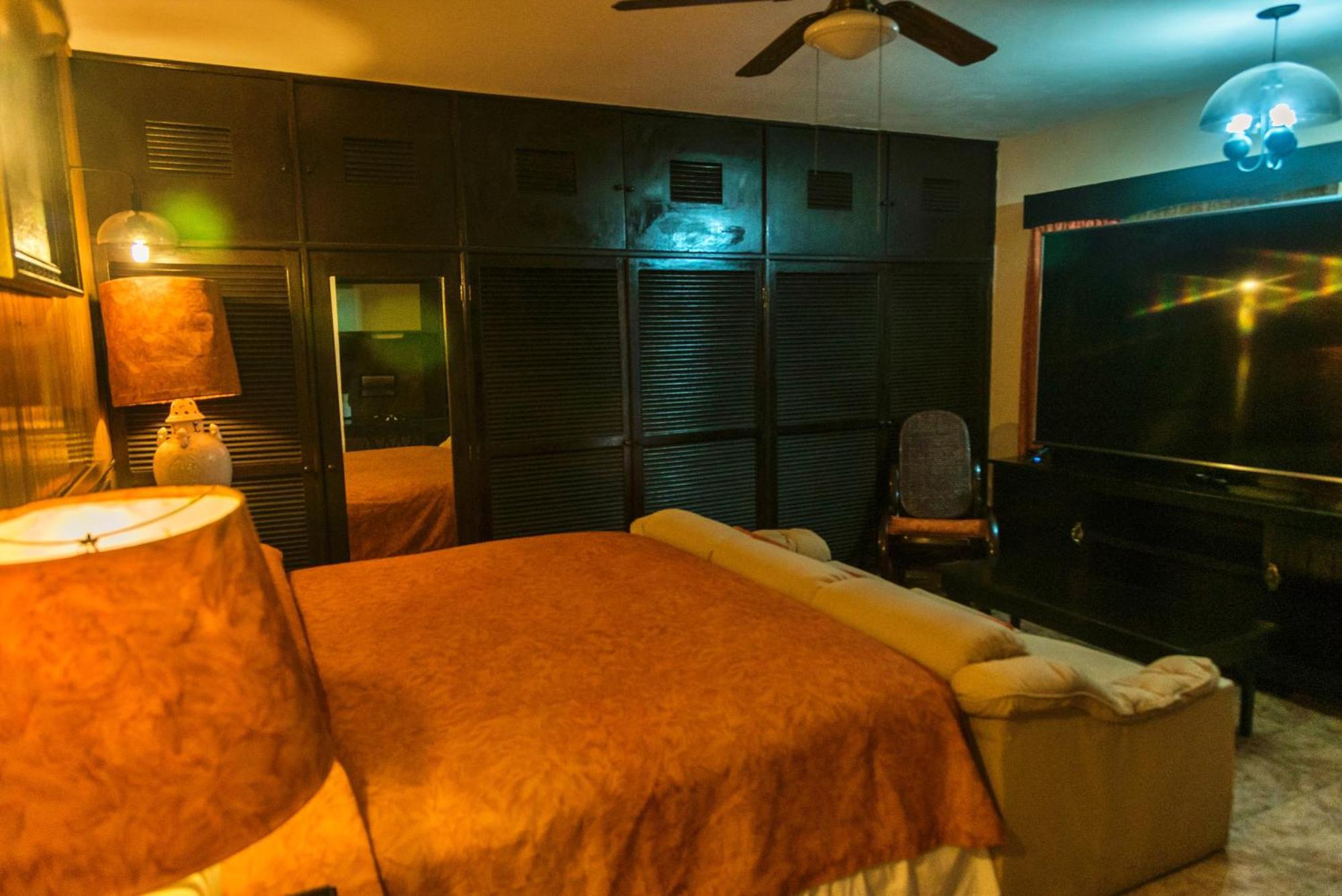 One-Bedroom Villa