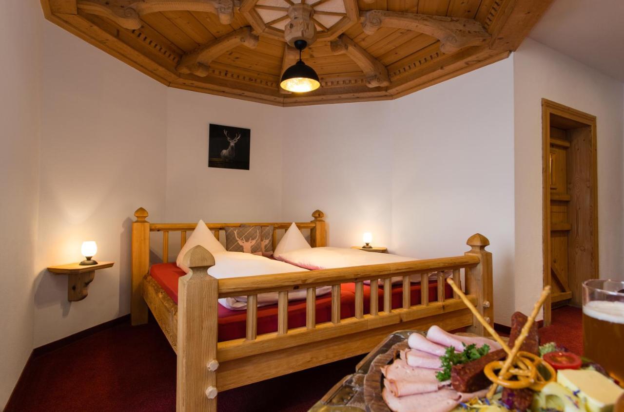 Vierbettzimmer mit eigenem Bad