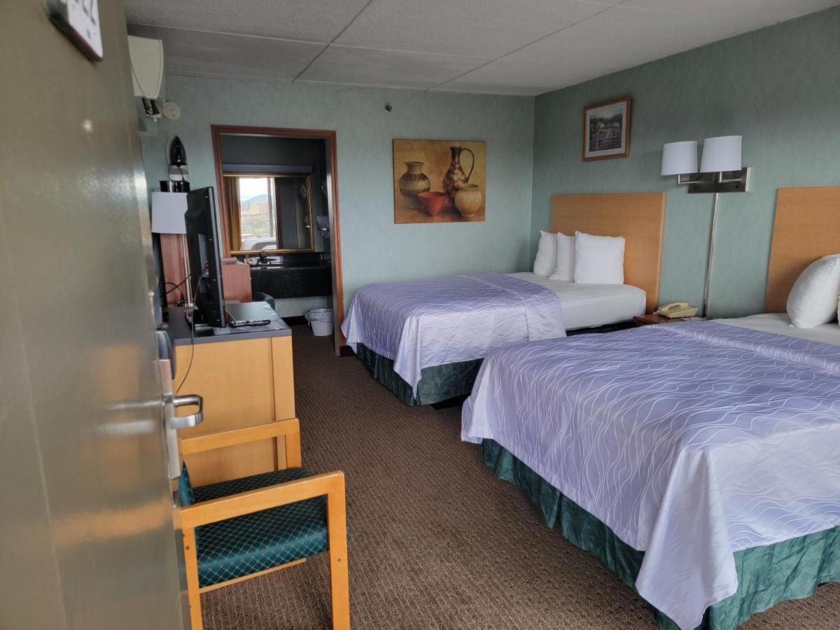 Standard Double Room Two Double Beds