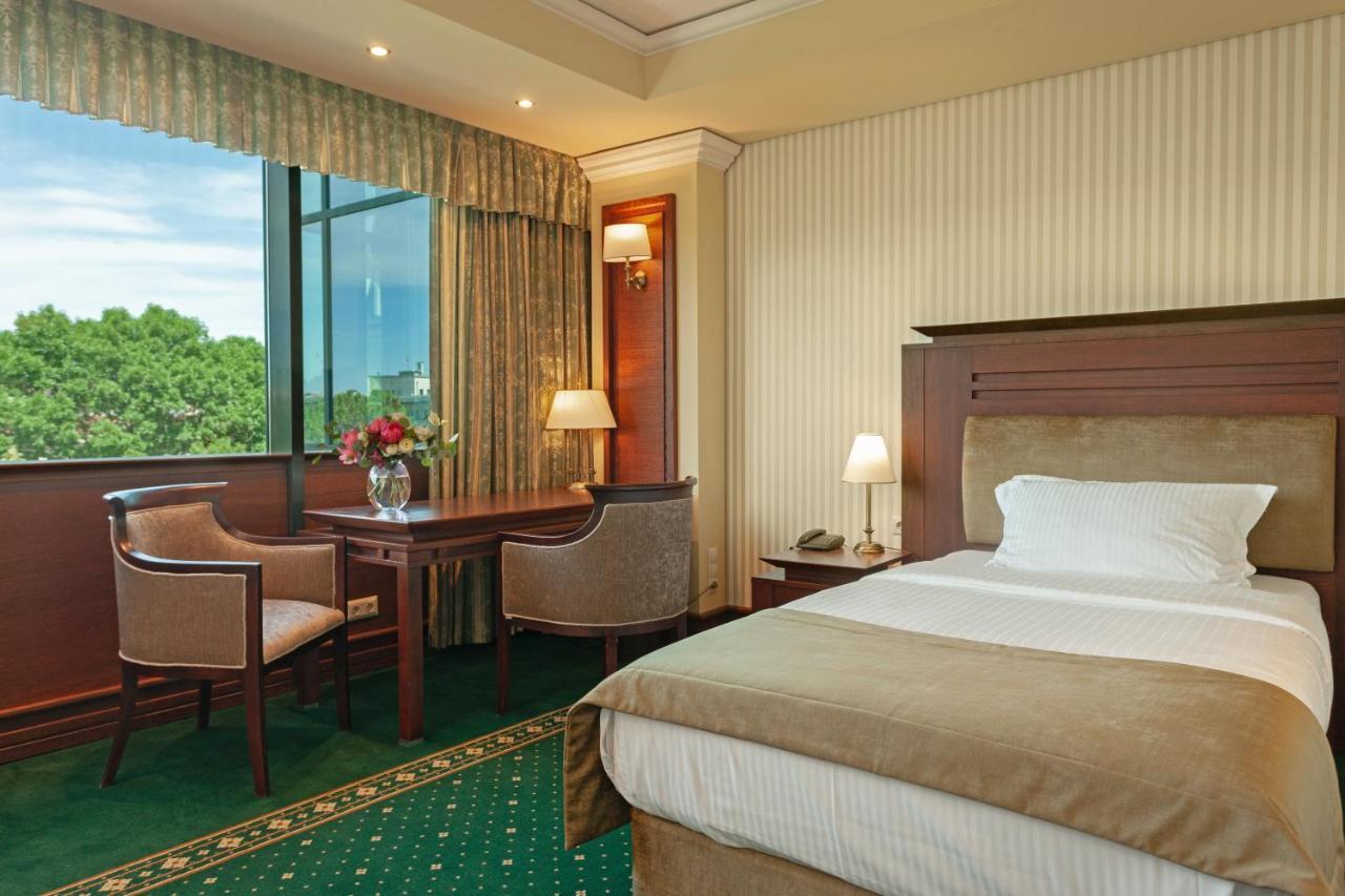 Superior Single Room Garden View