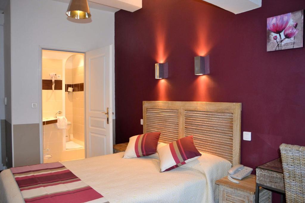 Standard Double Room,1129359582:JPEG