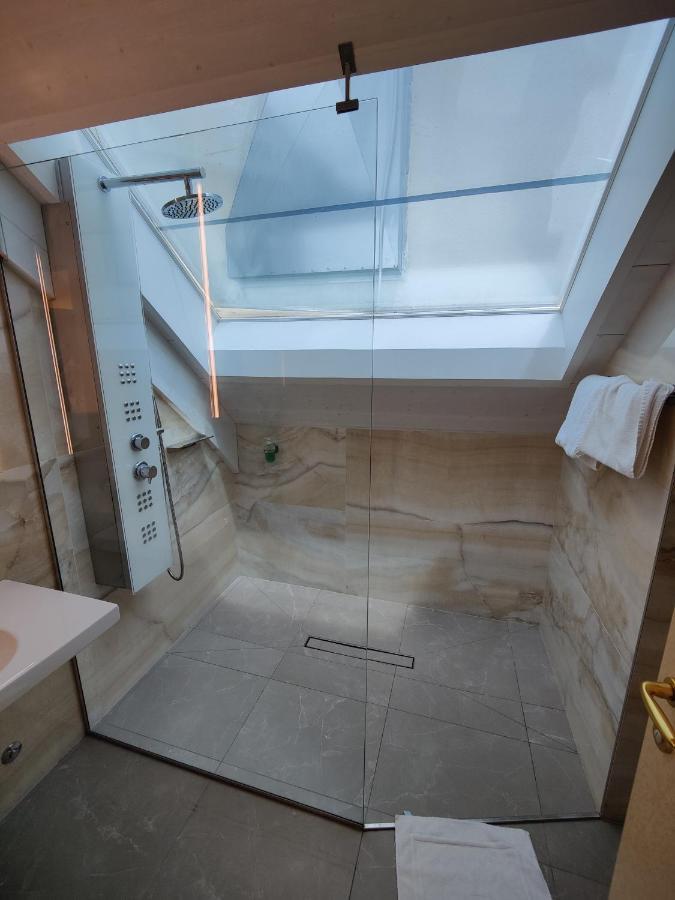Junior Suite Partial Sea View
