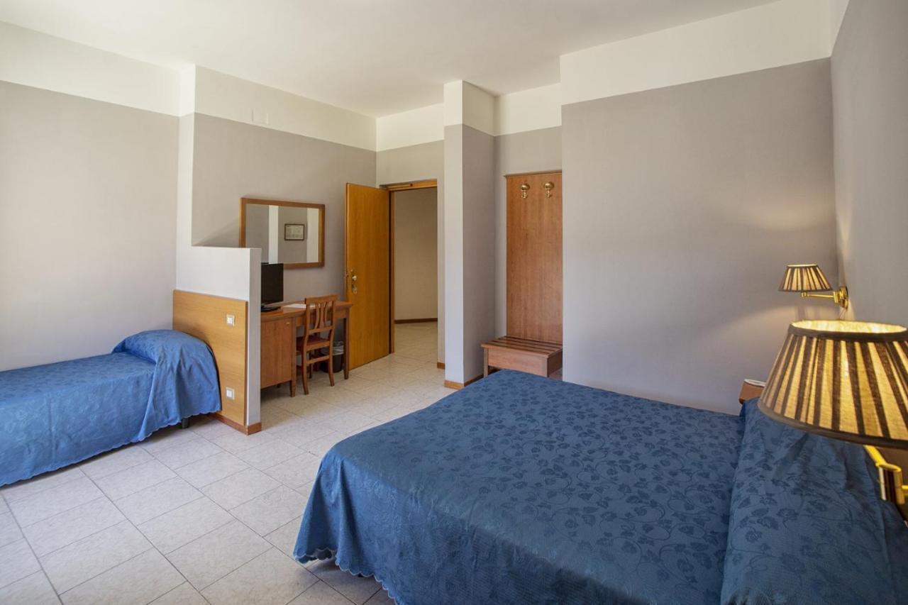 Triple Room,1699451942:JPEG