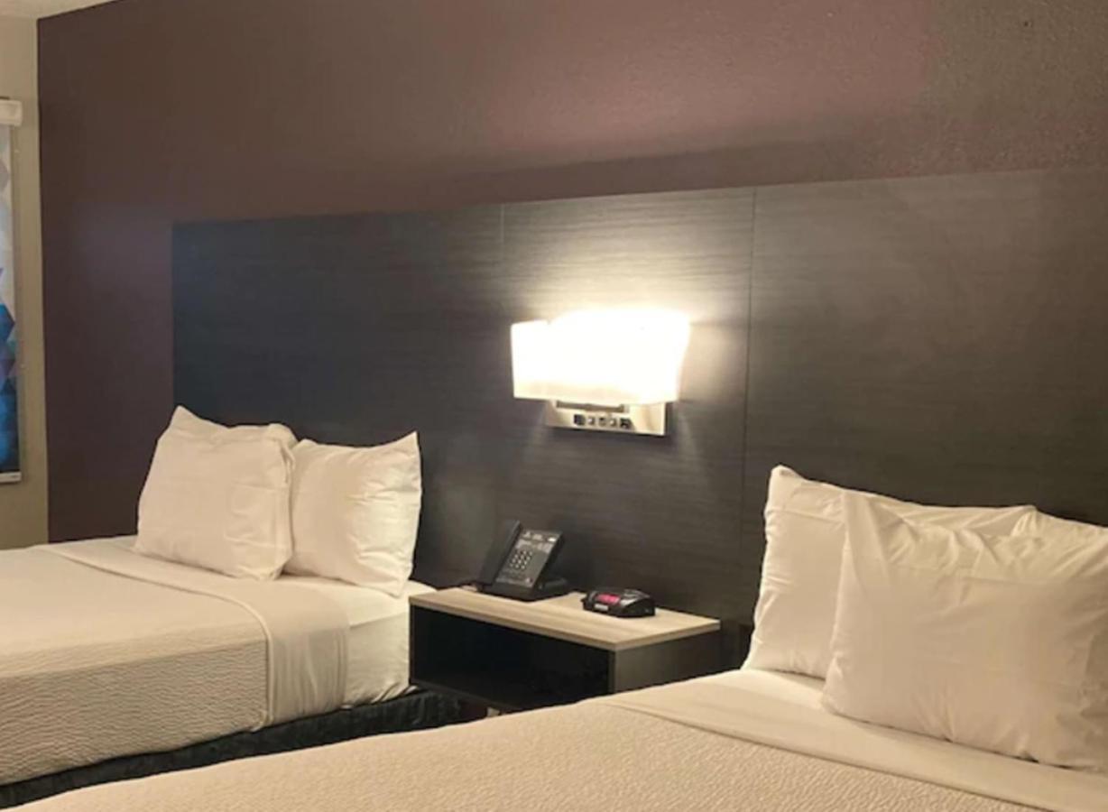 Deluxe Double Room Two Double Beds