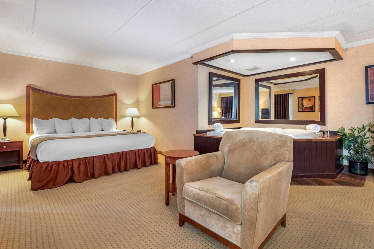 King Suite Spa Bath Non Smoking