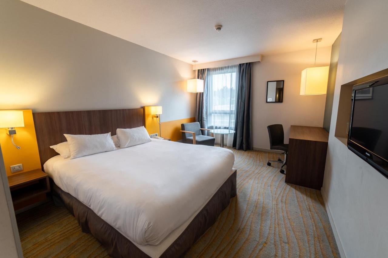 Standard Room,1273815298:JPEG