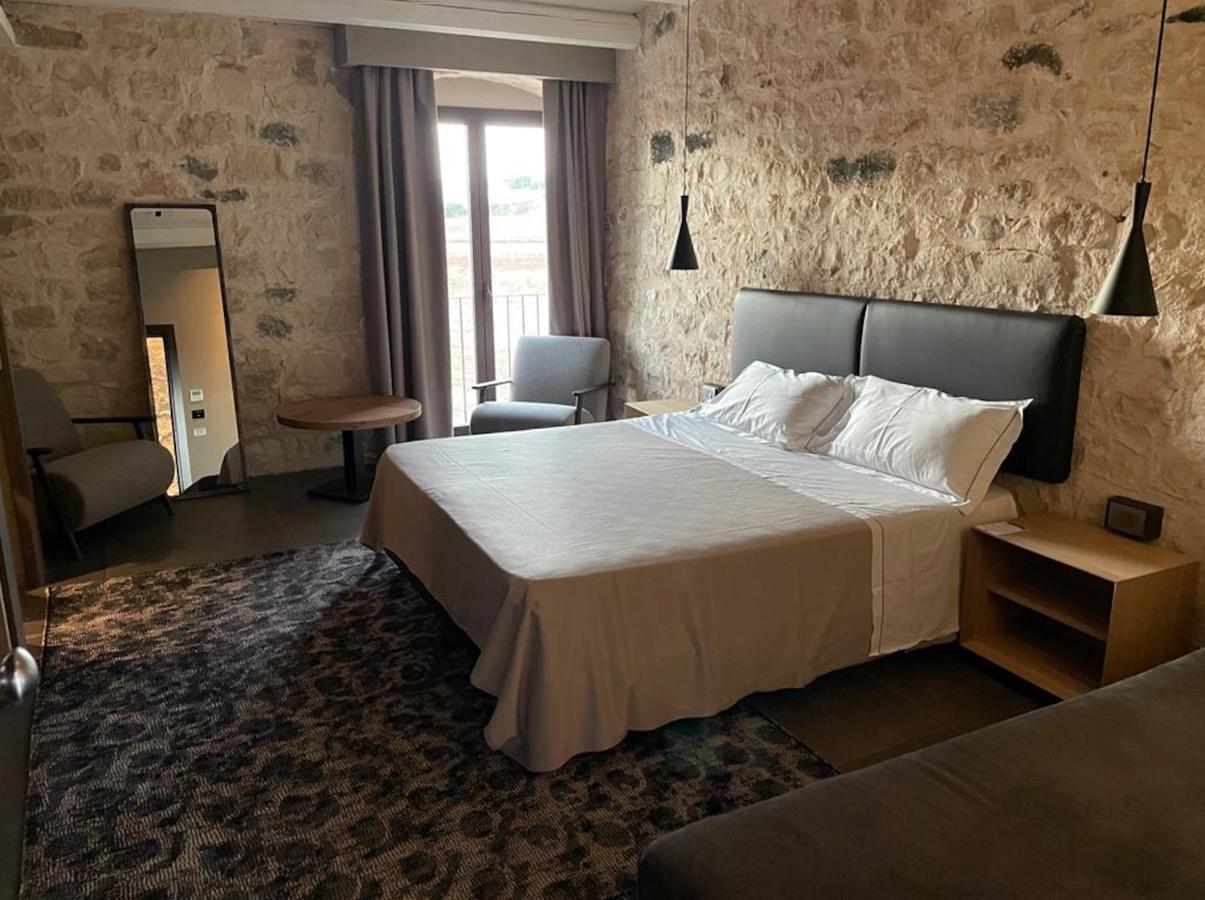 Basic Triple Room,1317767287:JPEG