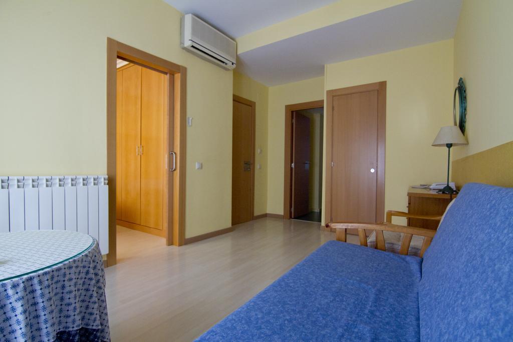 Triple Room,124725594:JPEG