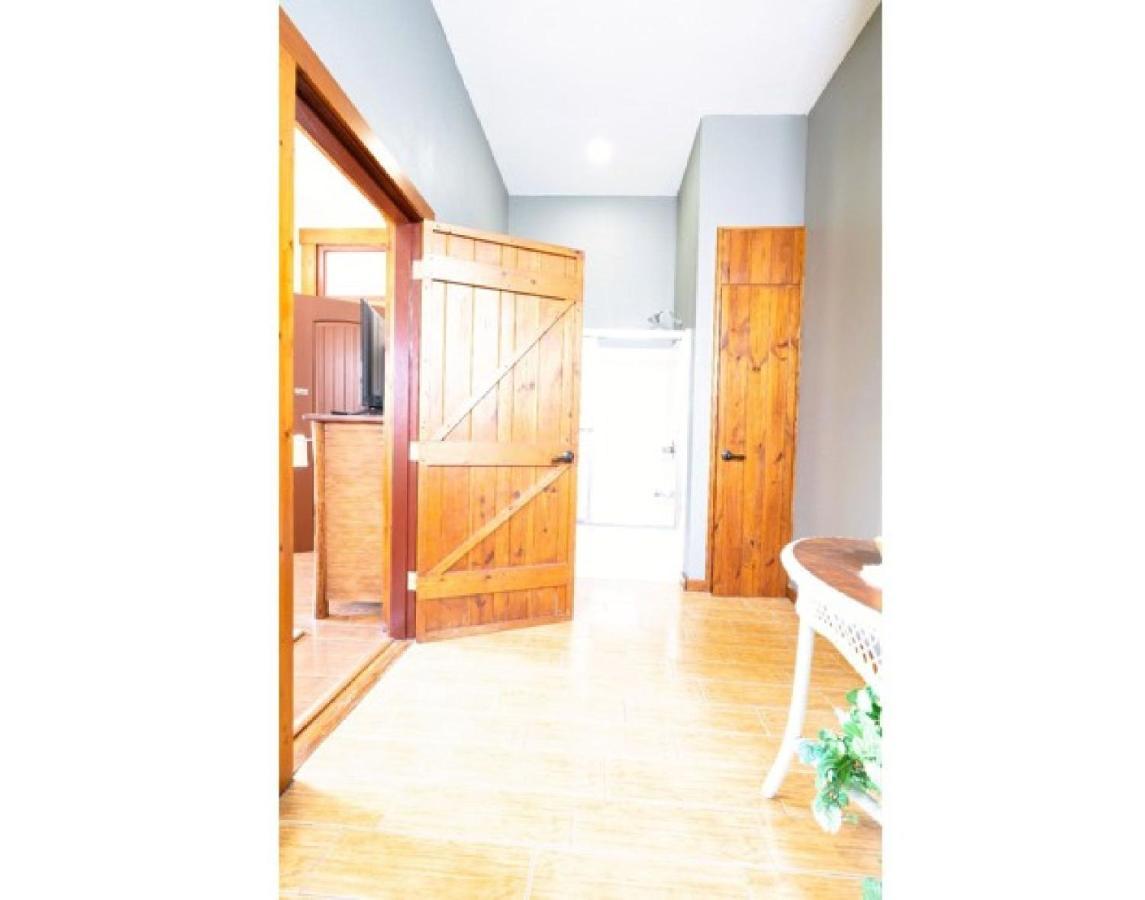 Premium Queen Room Log Cabin