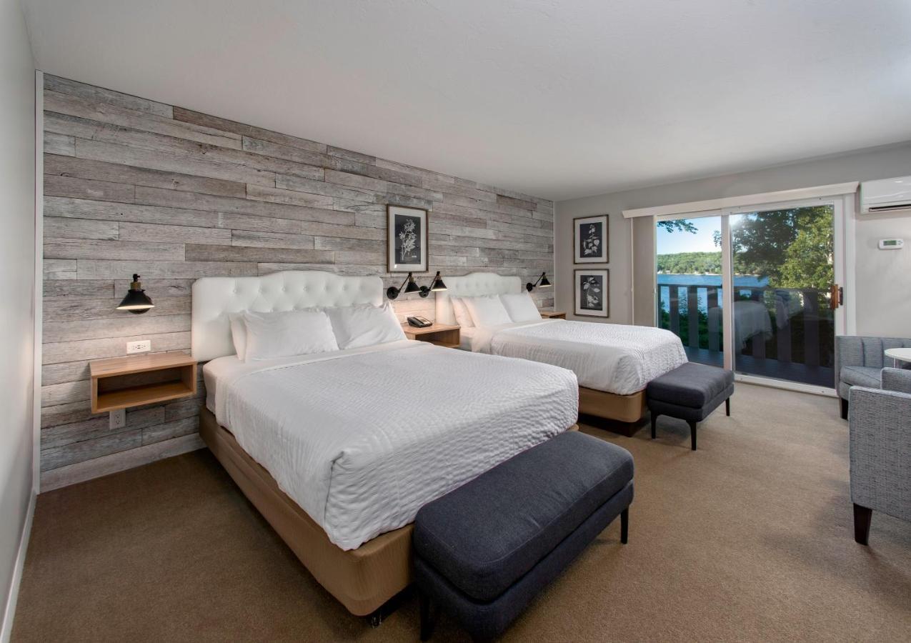Queen Room Two Queen Beds