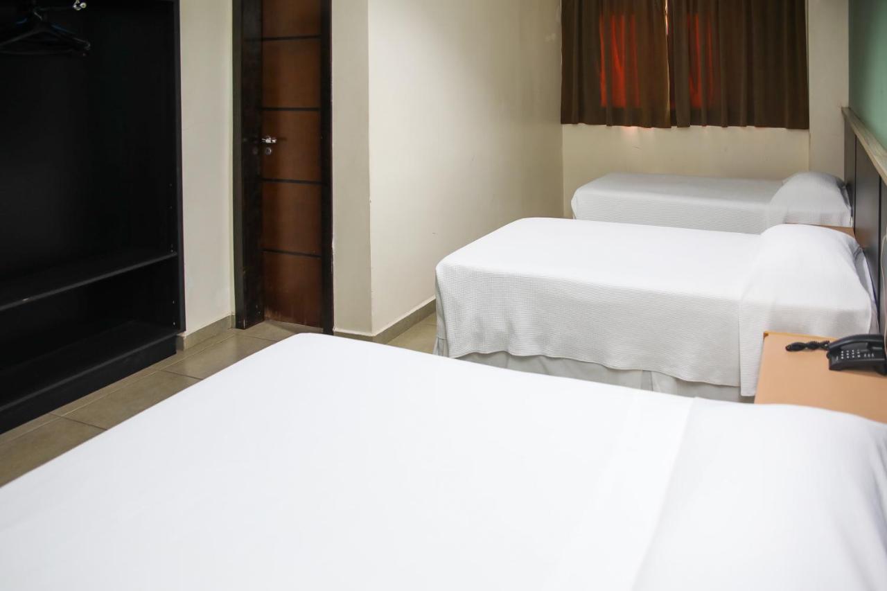 Quarto Triplo Standard