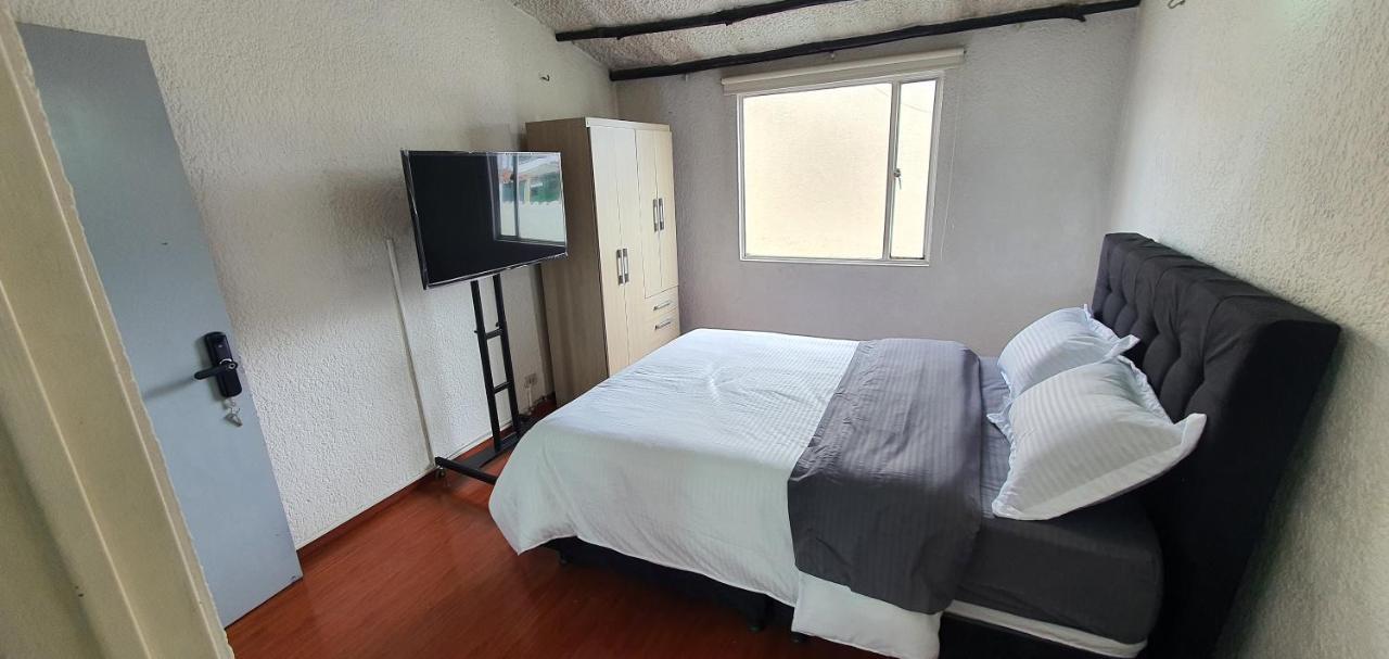 Double Room Private Bathroom