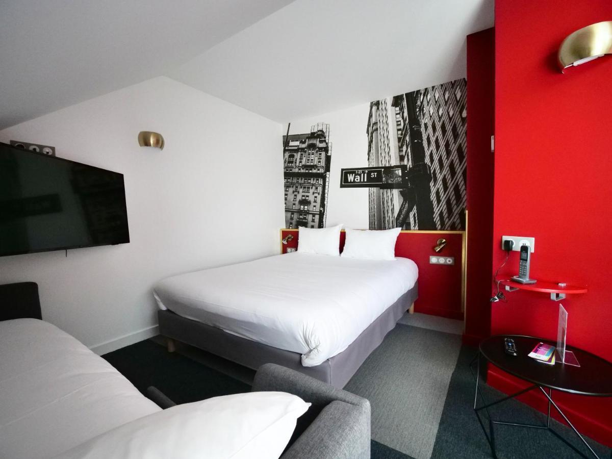 Family Room One Double Bed Two Single Beds