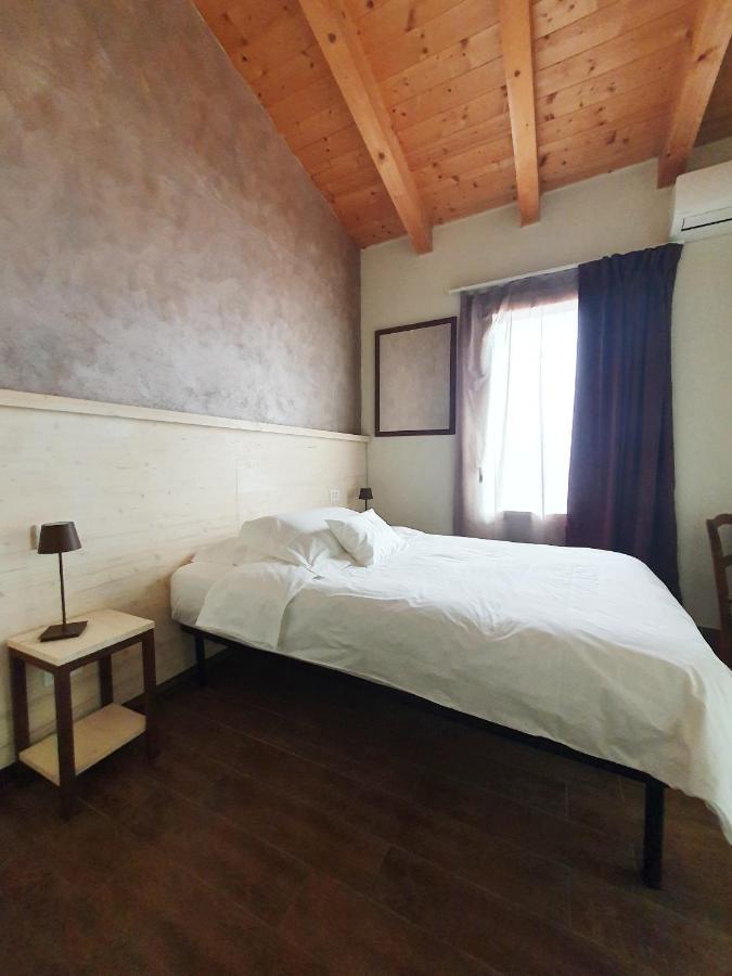 Camera Singola con Bagno Privato