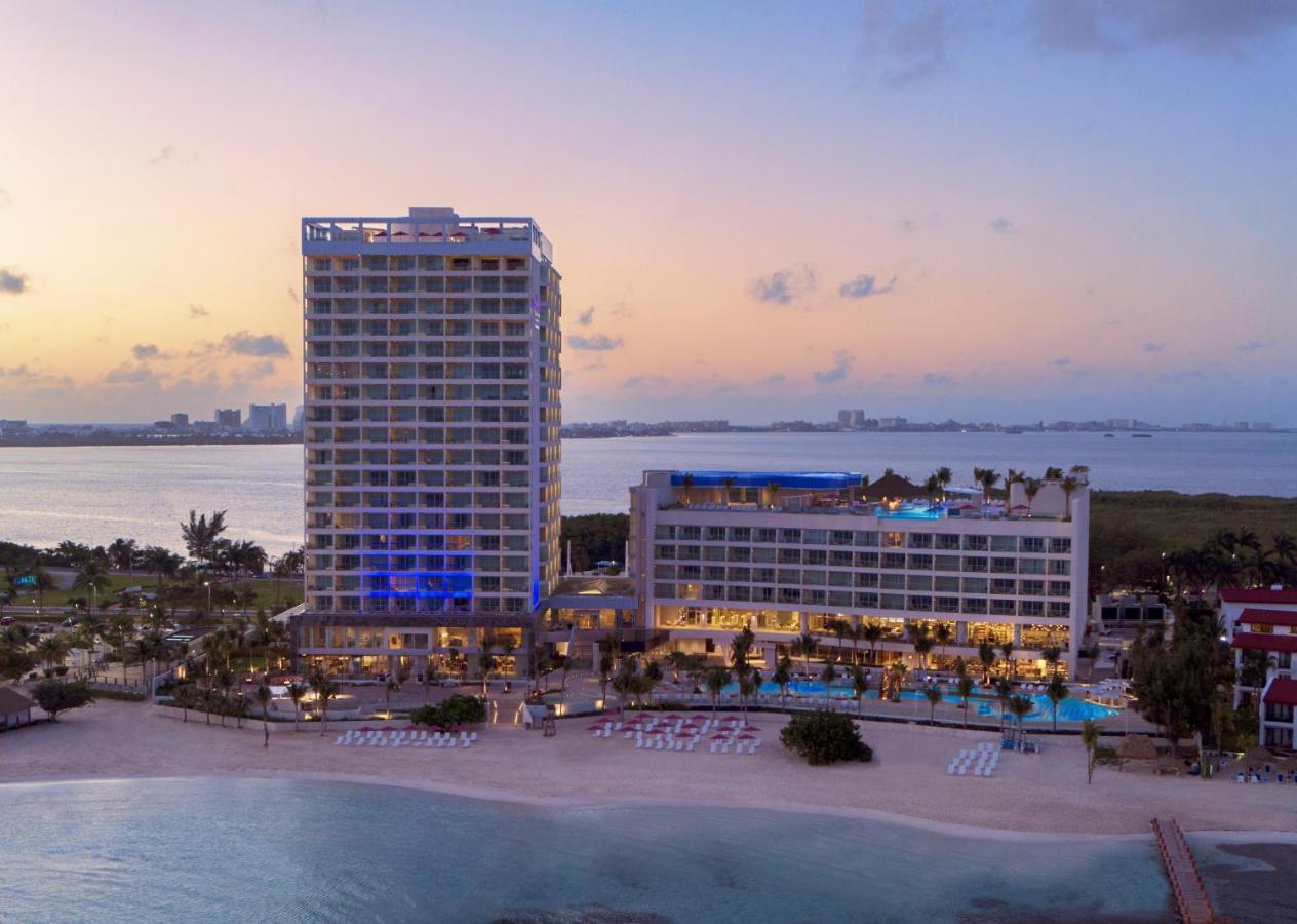 Allure Junior Suite Ocean View King