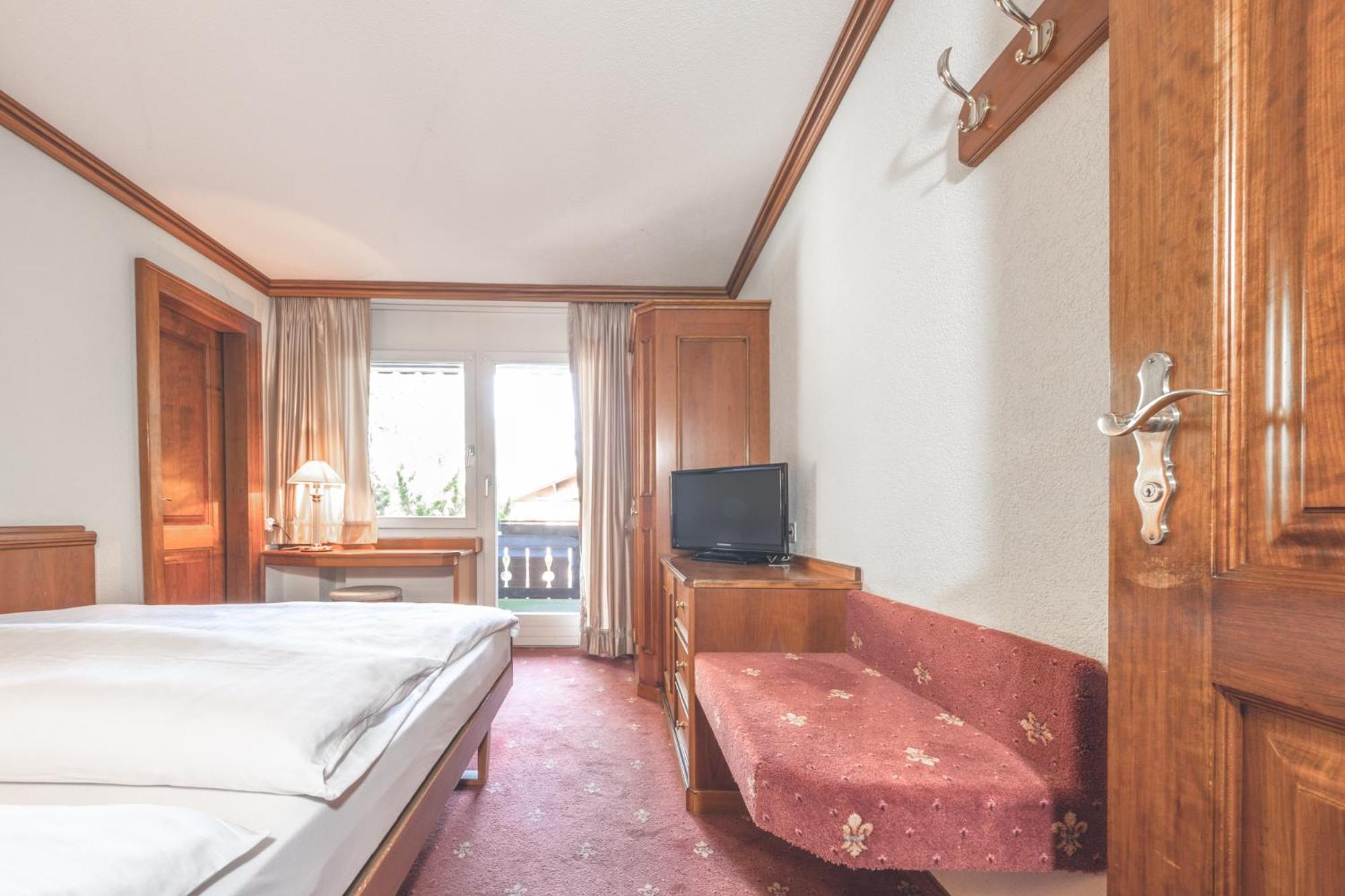 Economy Single Room