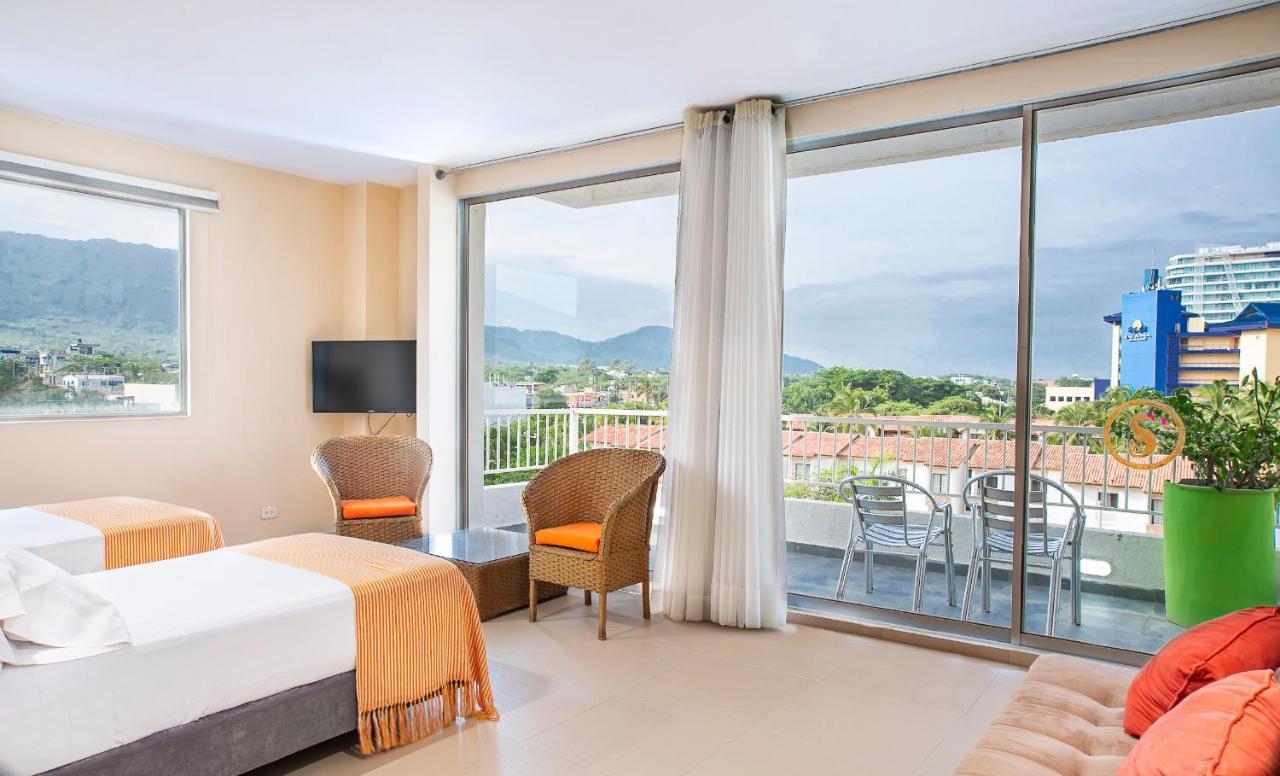Deluxe Twin Room Balcony