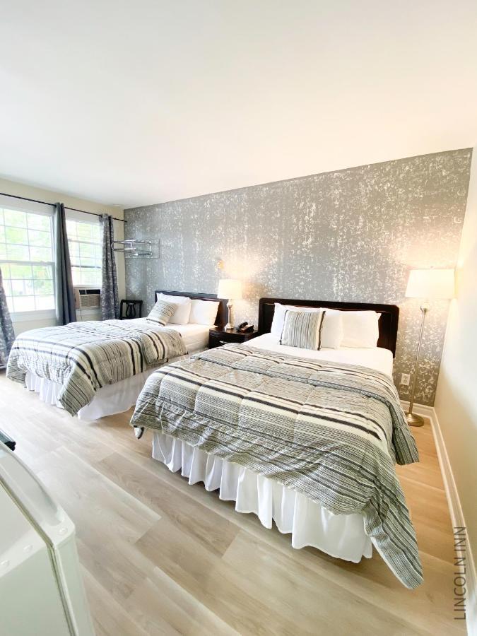 Double Room Two Double Beds Non-Smoking