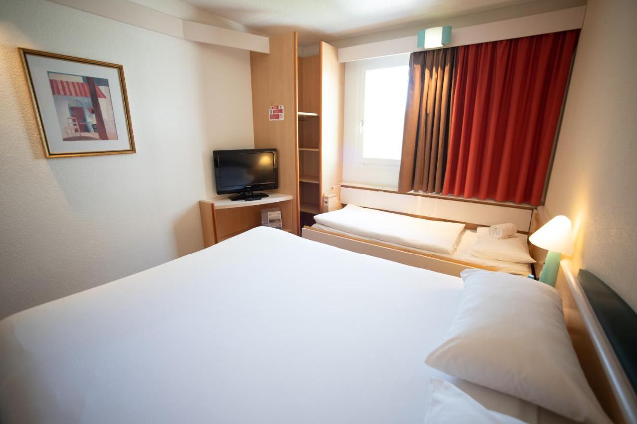 Double Room Sofa Bed,1717026095:JPEG