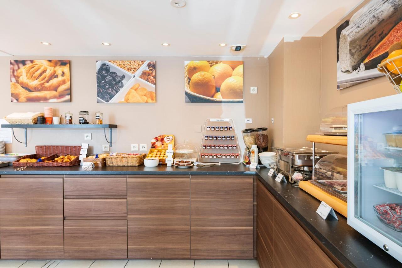 Studio Kitchenette