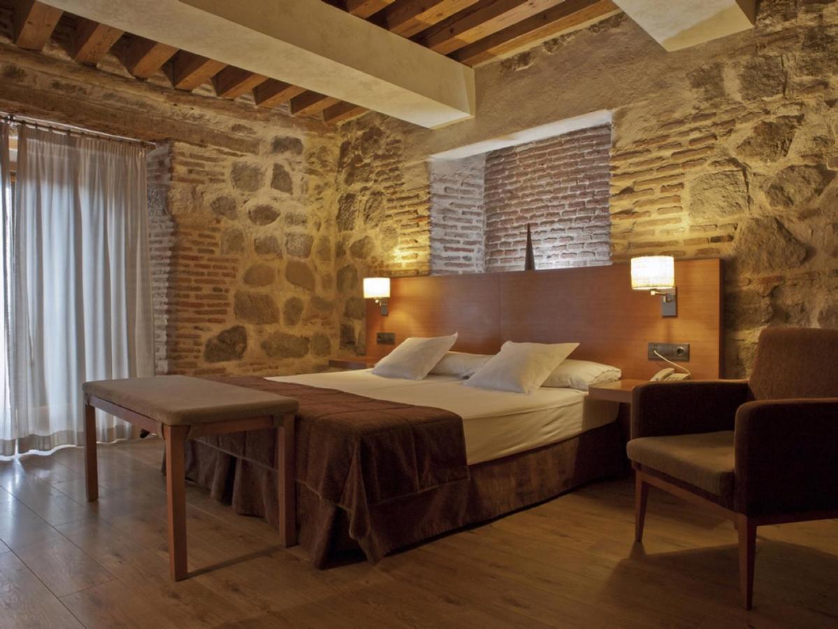 Double Room Mountain View