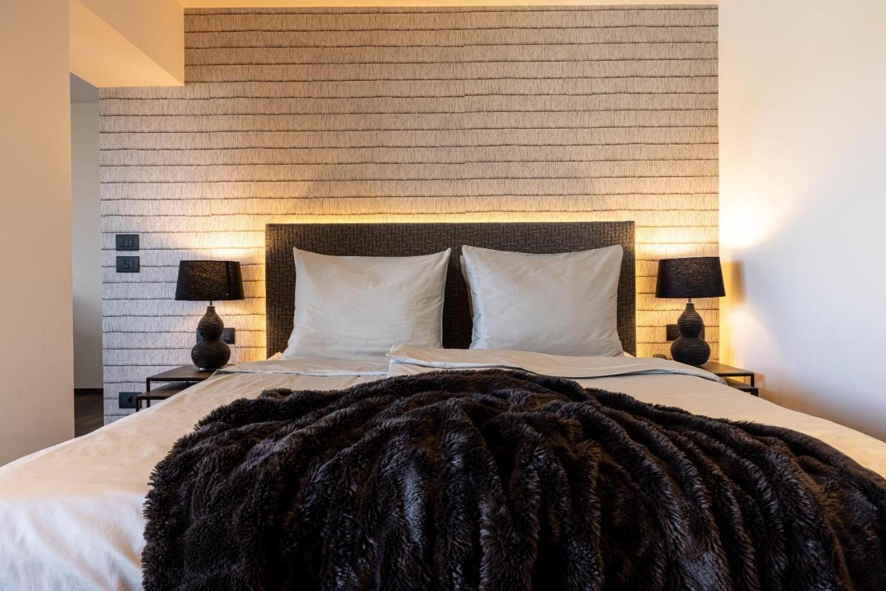 Double Room,1138485826:JPEG