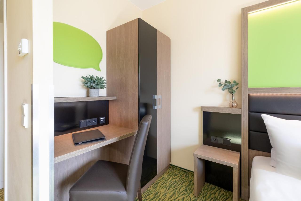 Double Room - Style