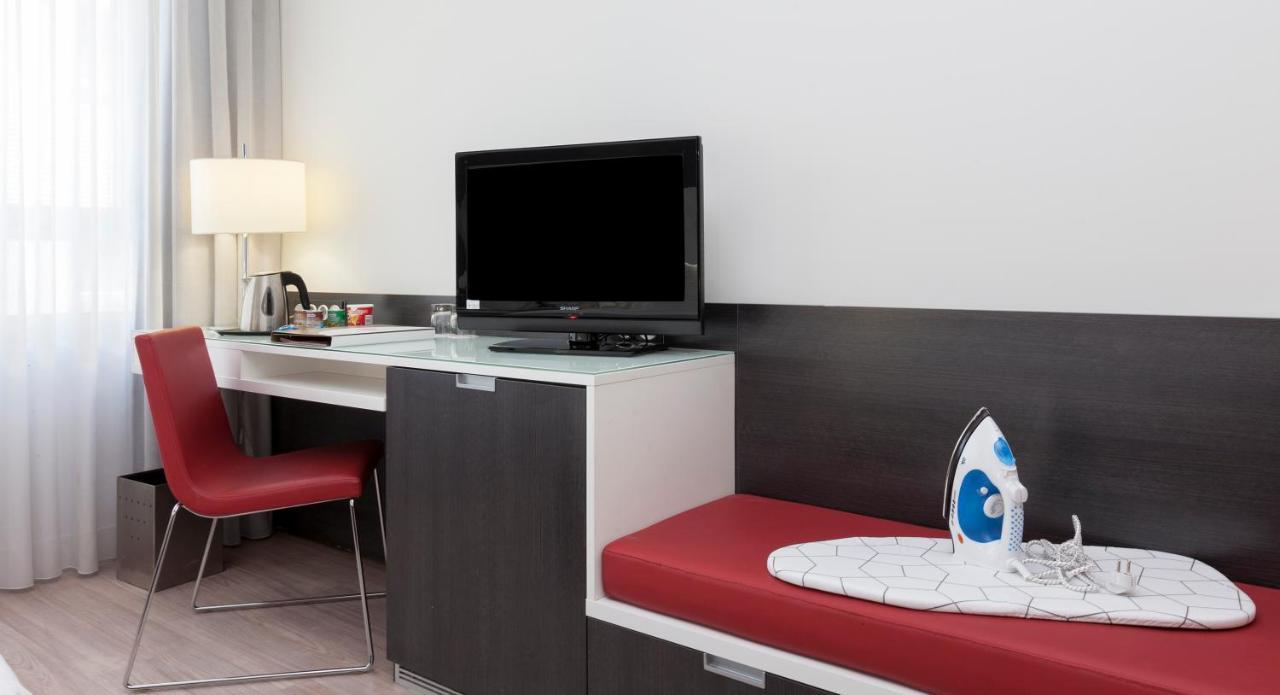Double Room airport shuttle