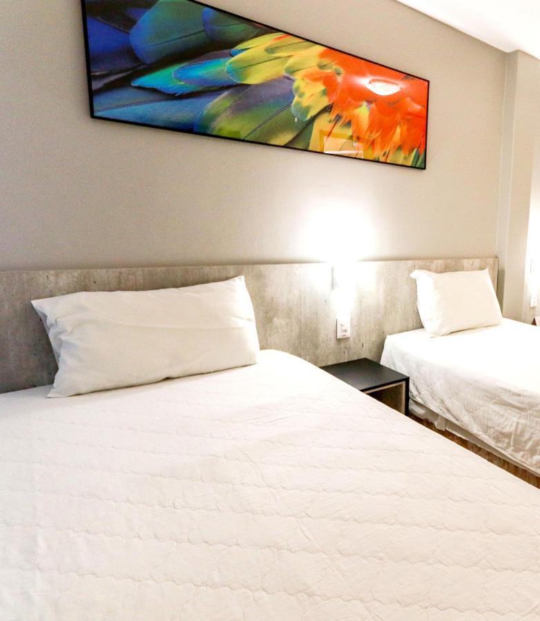 Quarto Standard com Cama de Casal ou 2 de Solteiro