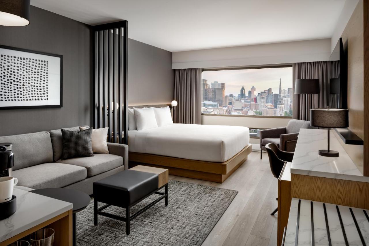 King Room Sofa Bed City View