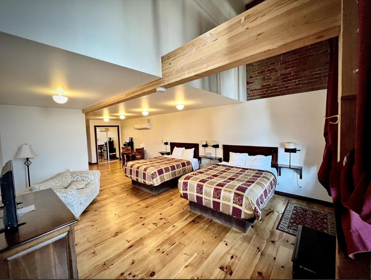 Mini Suite #1 - Ocean View- Pet Friendly