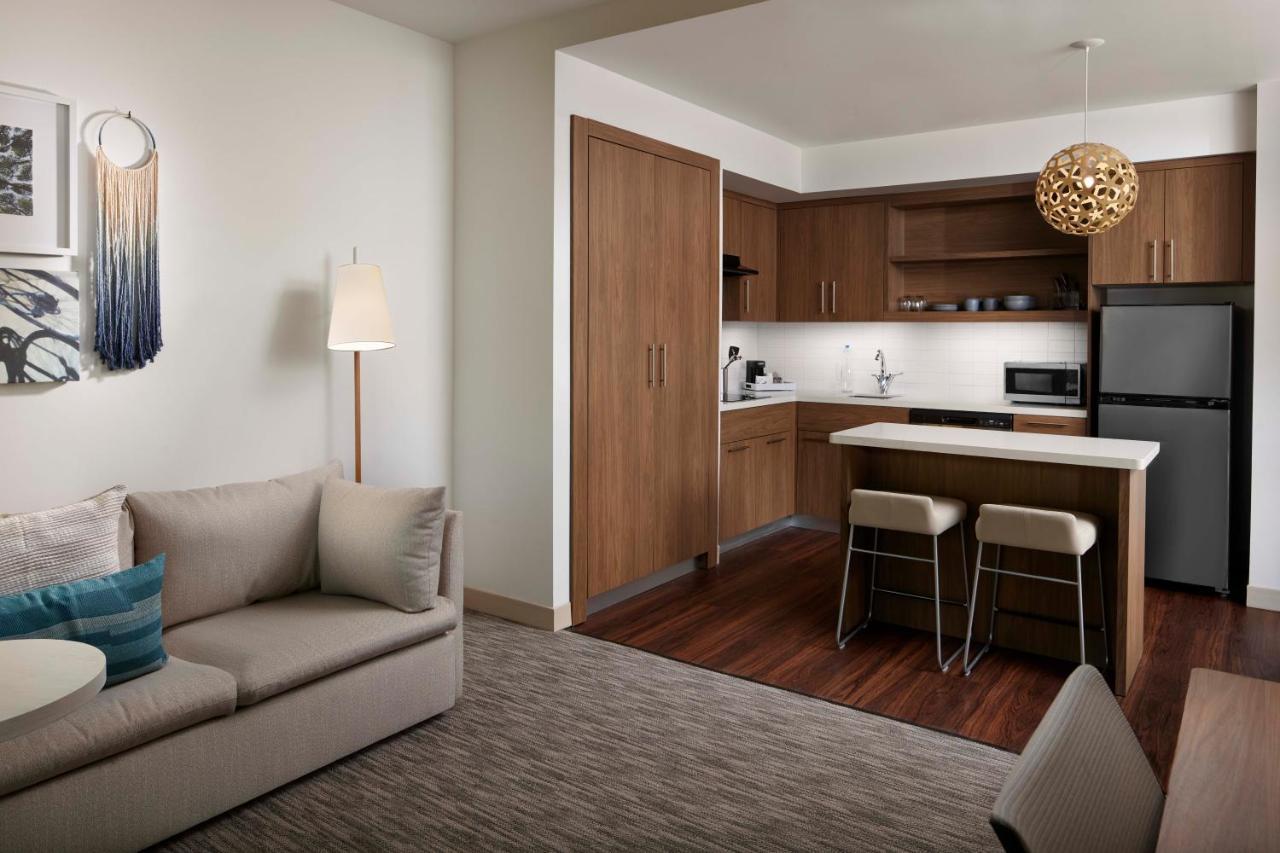 One-Bedroom King Suite Sofa Bed