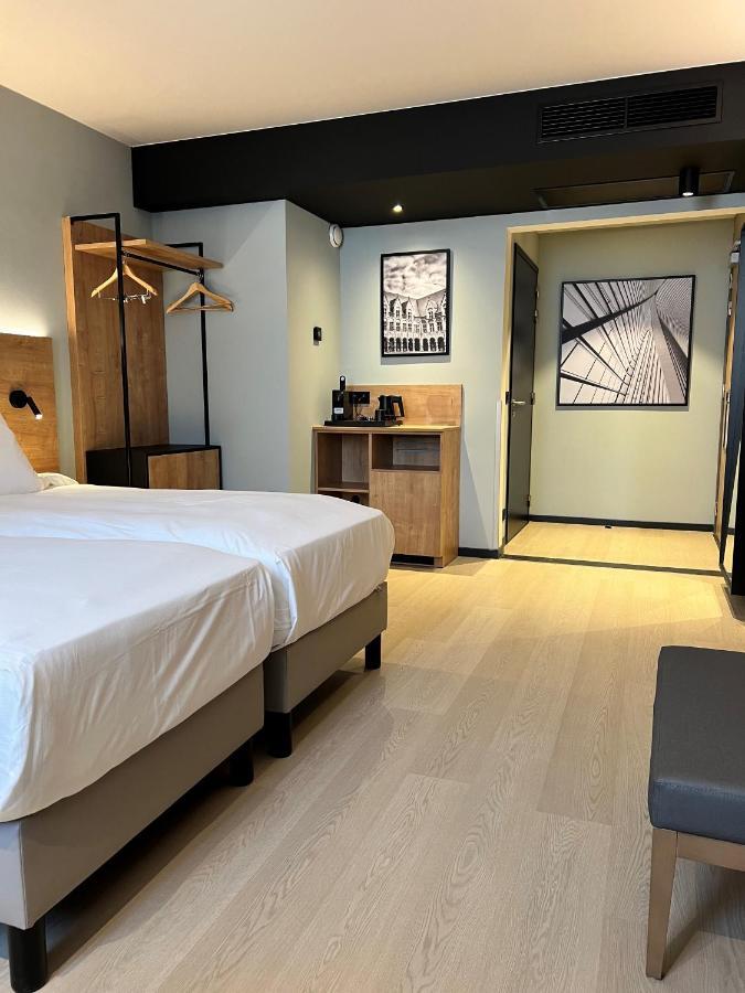 Chambre Standard - Accessible aux Personnes à Mobilité Réduite