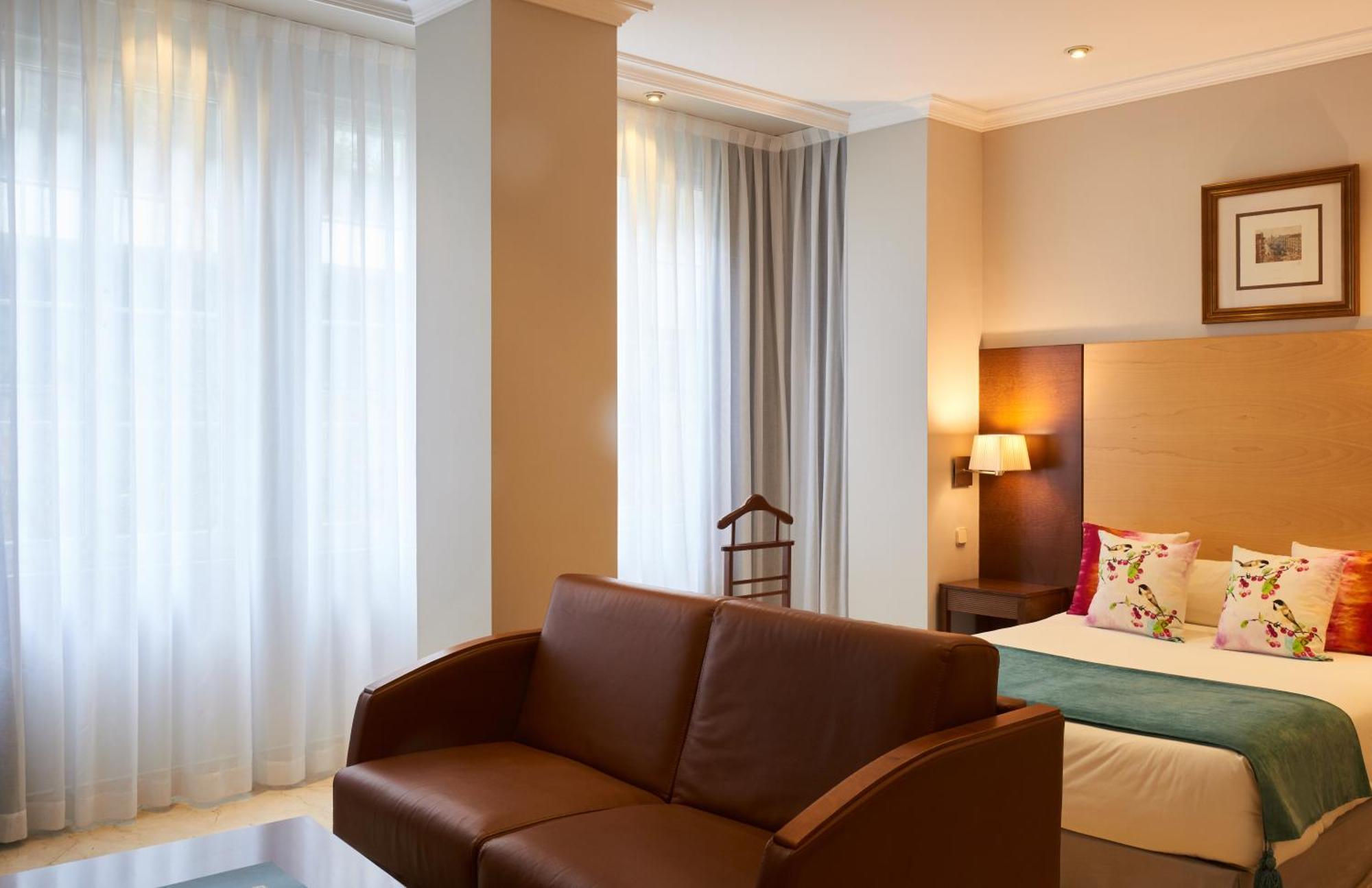Junior Double Room