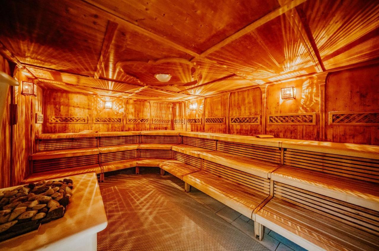 King Suite waterpark Access