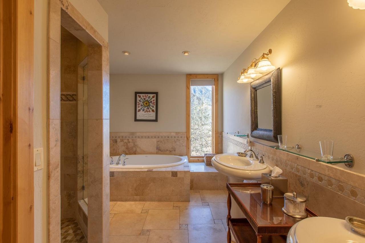 King Suite with Balcony