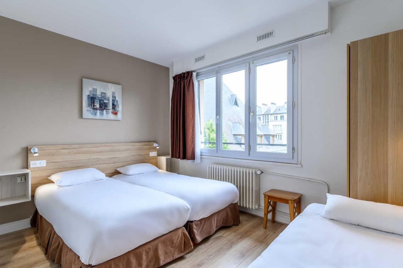 Classic Triple Room 3 Single Beds