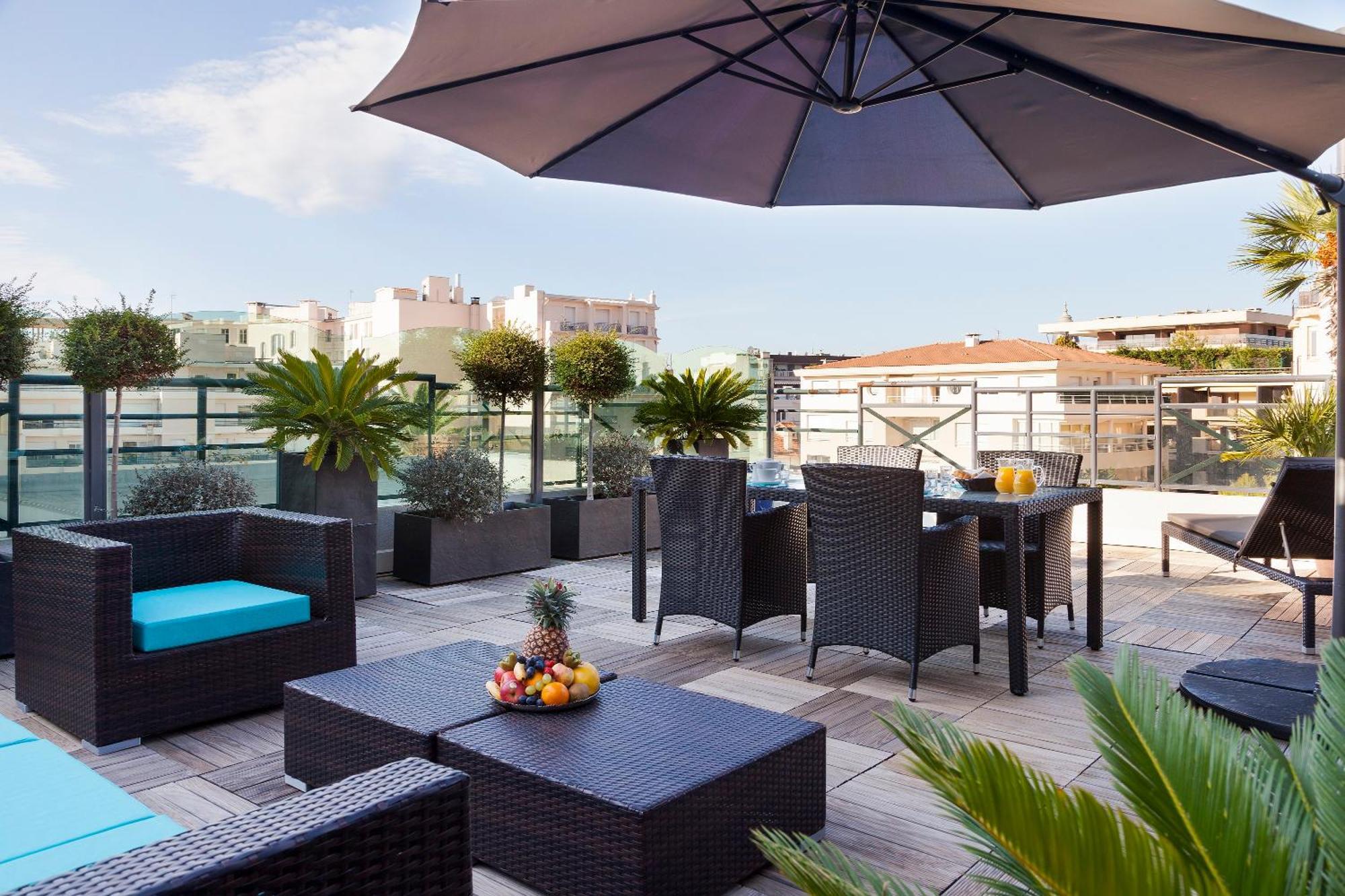 Penthouse Suite with Terrace
