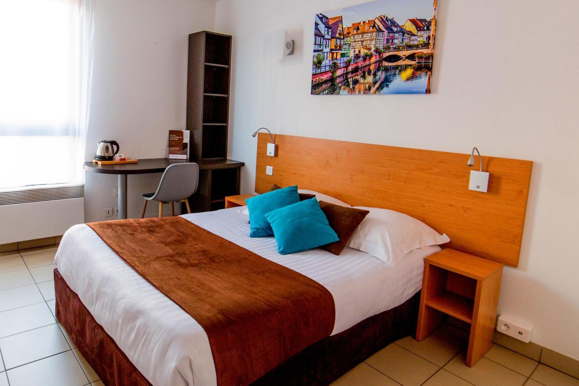 Double Bed Studio
