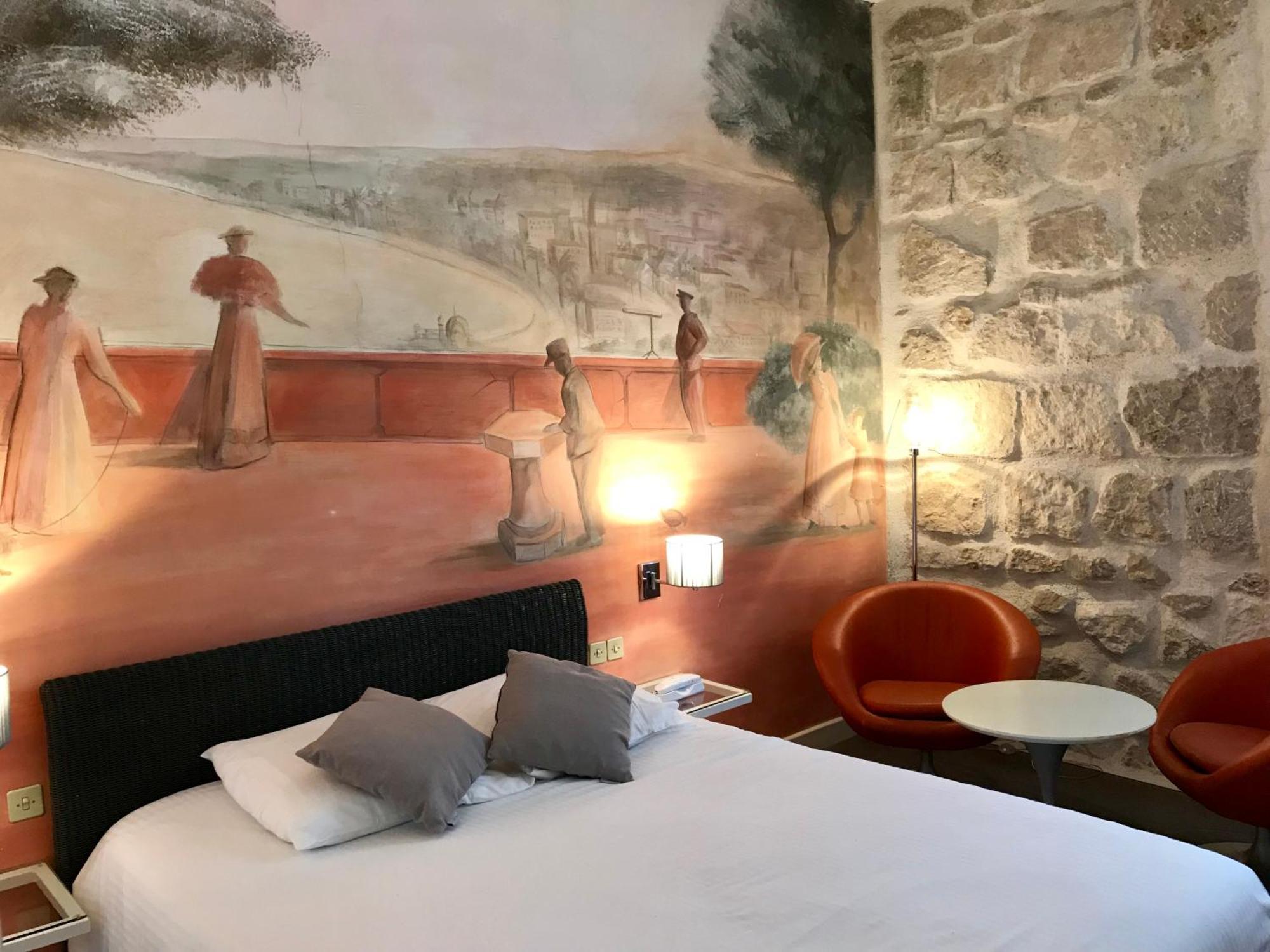 Standard Double or Twin Room Intimity