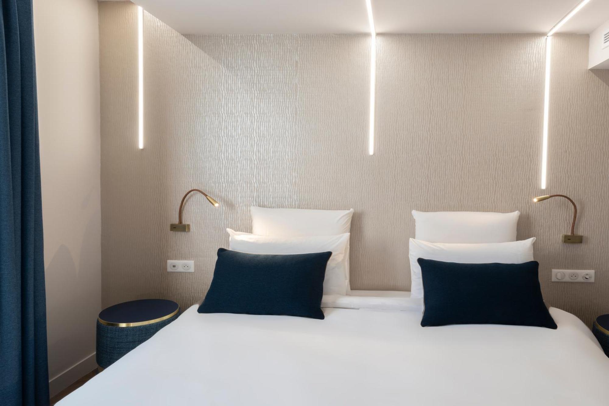 Classic Double Room,1589222392:JPEG