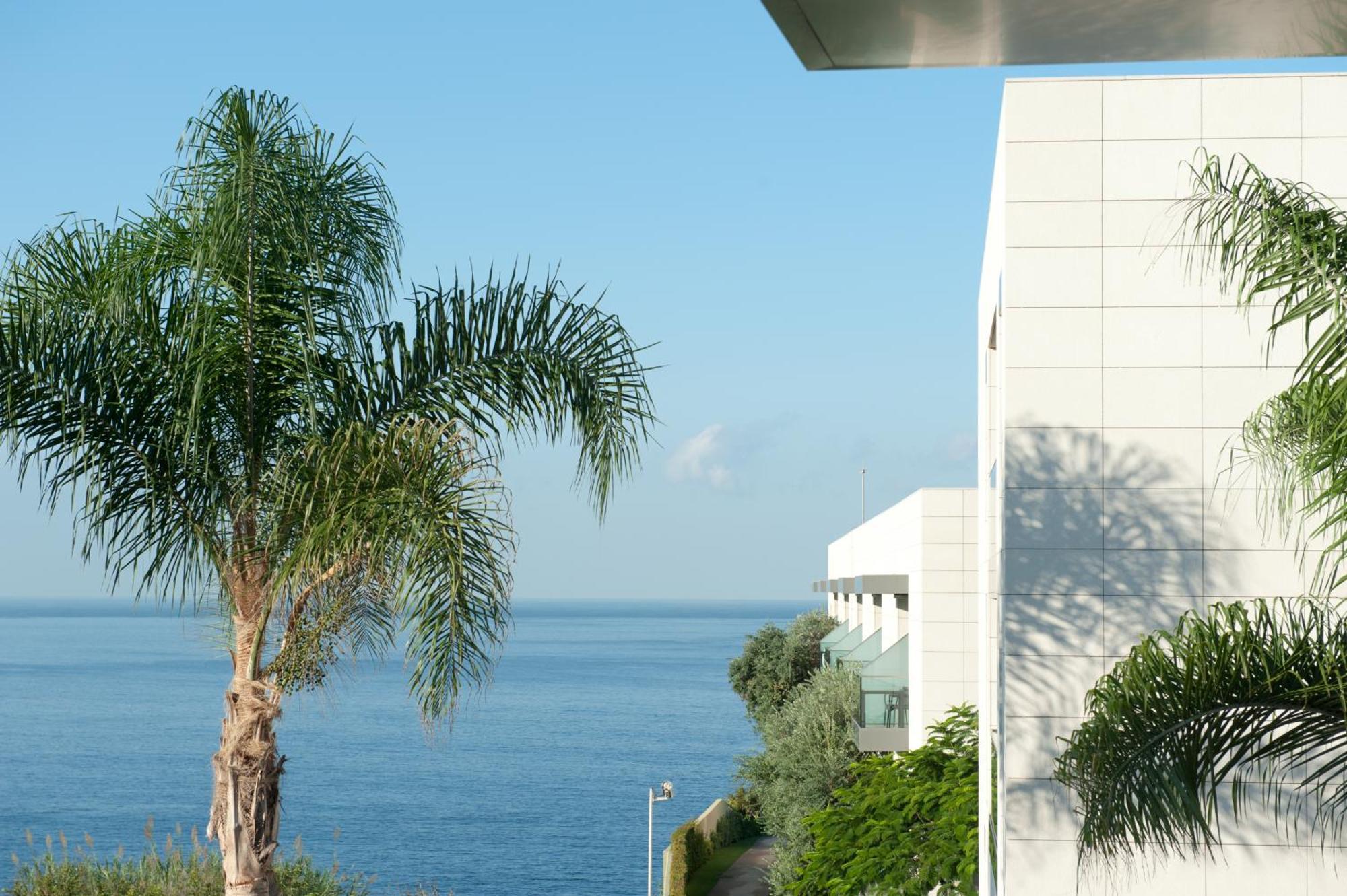 Twin Room Side Sea View
