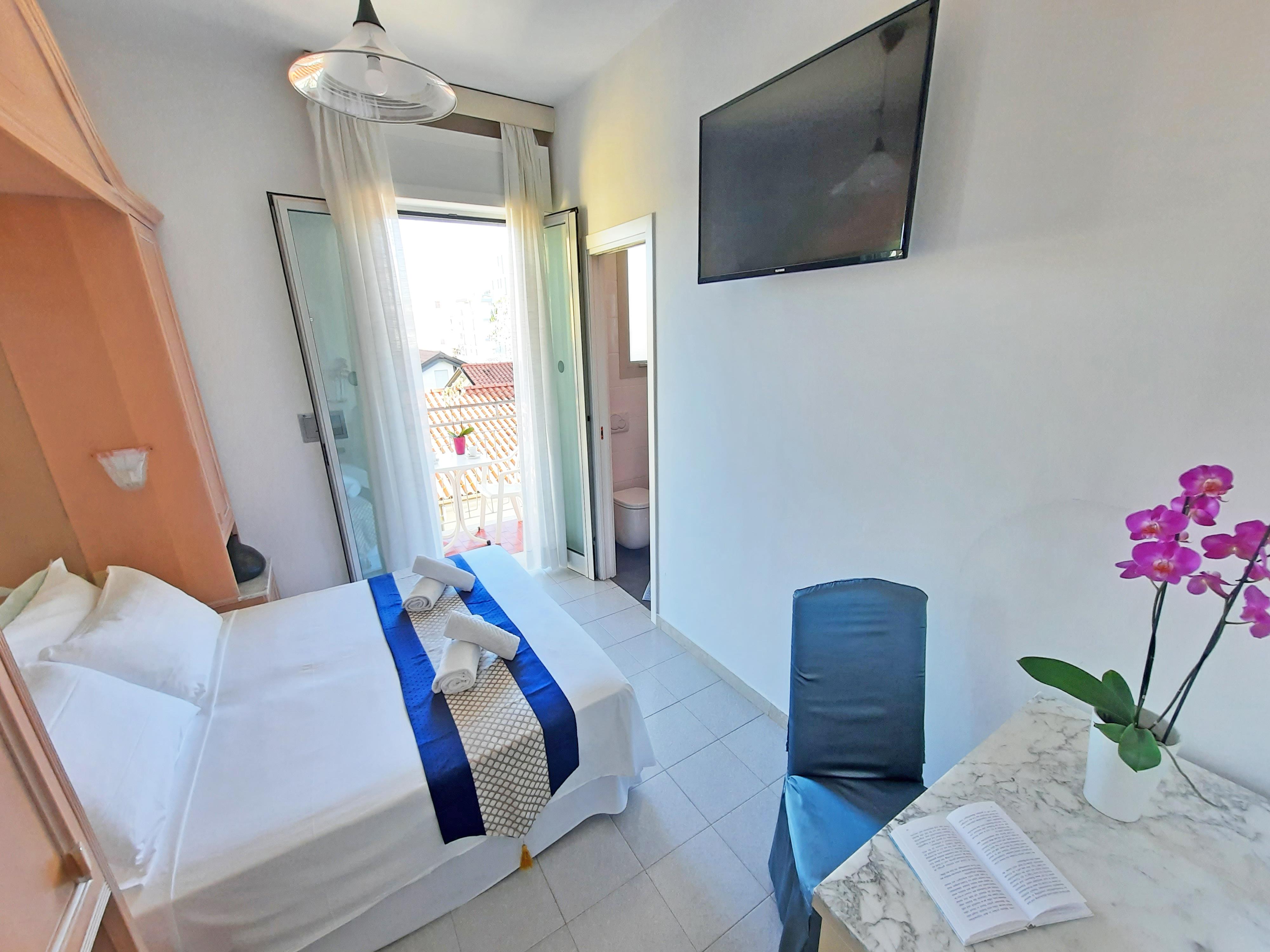 Double Room Partial Sea View
